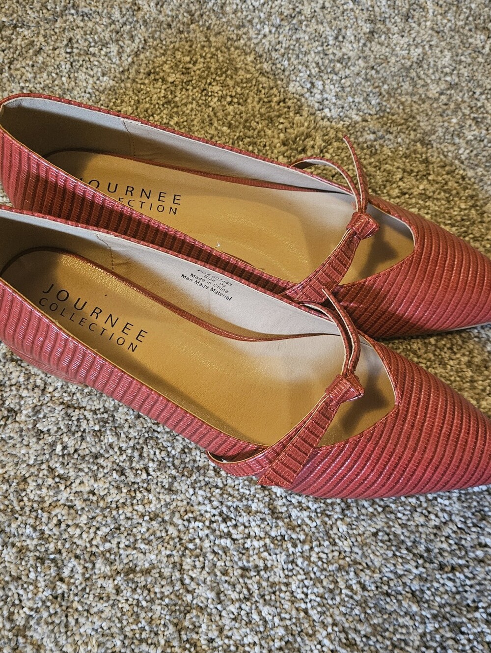 Journee Collection Coral Textured Mary Jane Flats